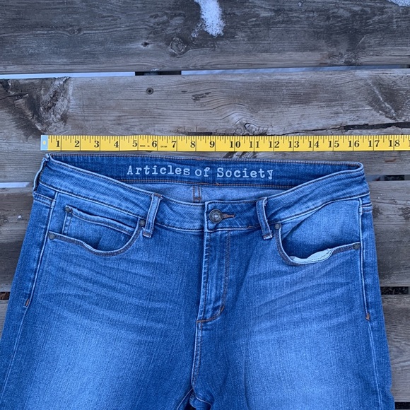 Articles of Society Faith Flare Jeans - Picture 12 of 12